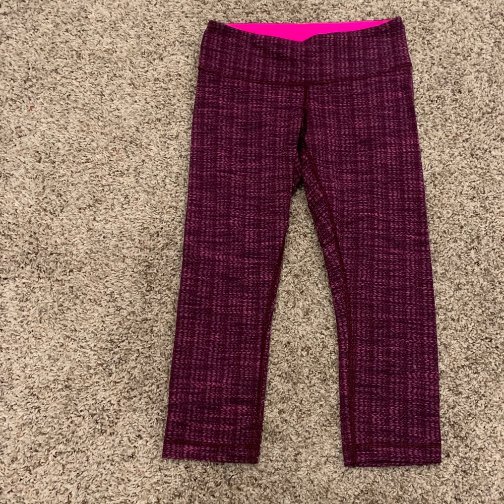 Lululemon Crop.